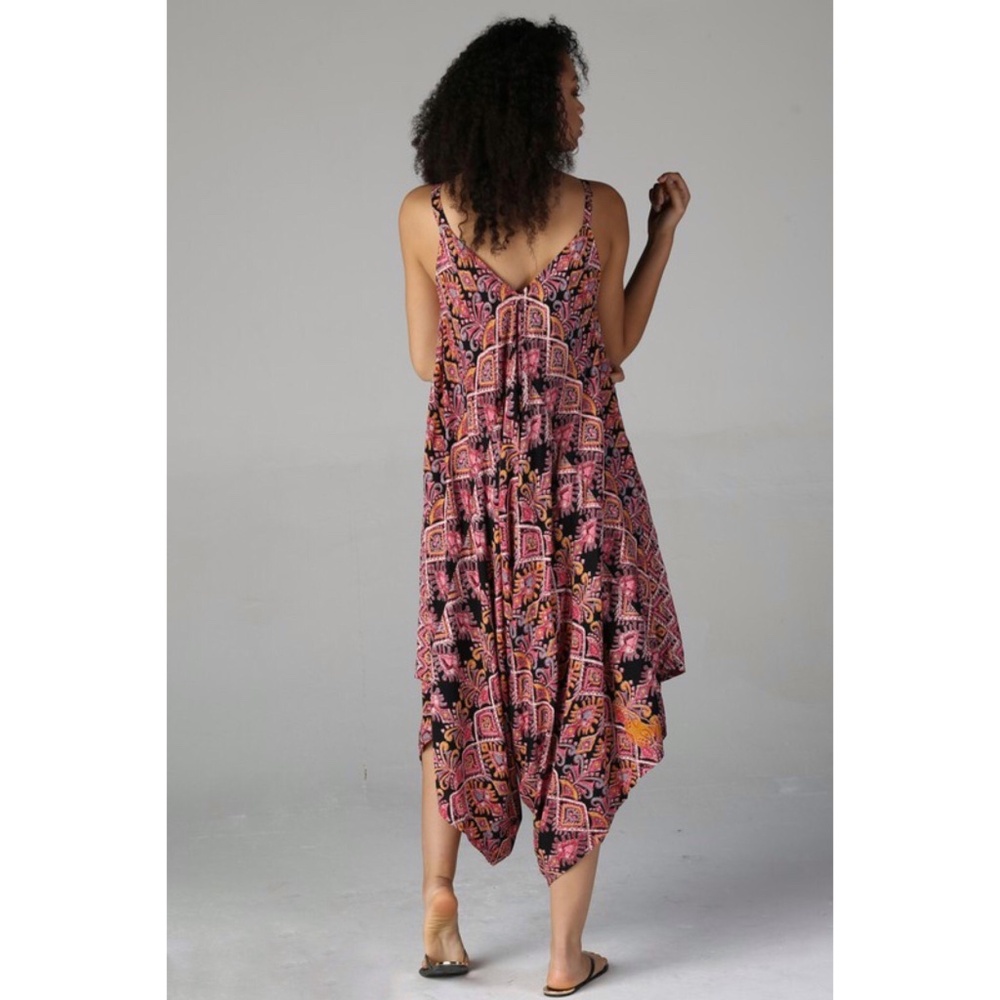 ANGIE Batik Print V Neck Sleeveless Slouchy Harem Jumpsuit Cropped - Picture 3 of 5